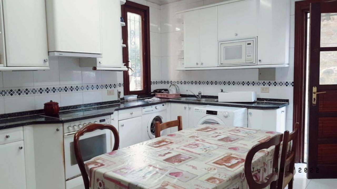 Tuul Etxea, Habitacion En Caserio A 8Km De Bilbao, Bano Compartido Galdakao Extérieur photo